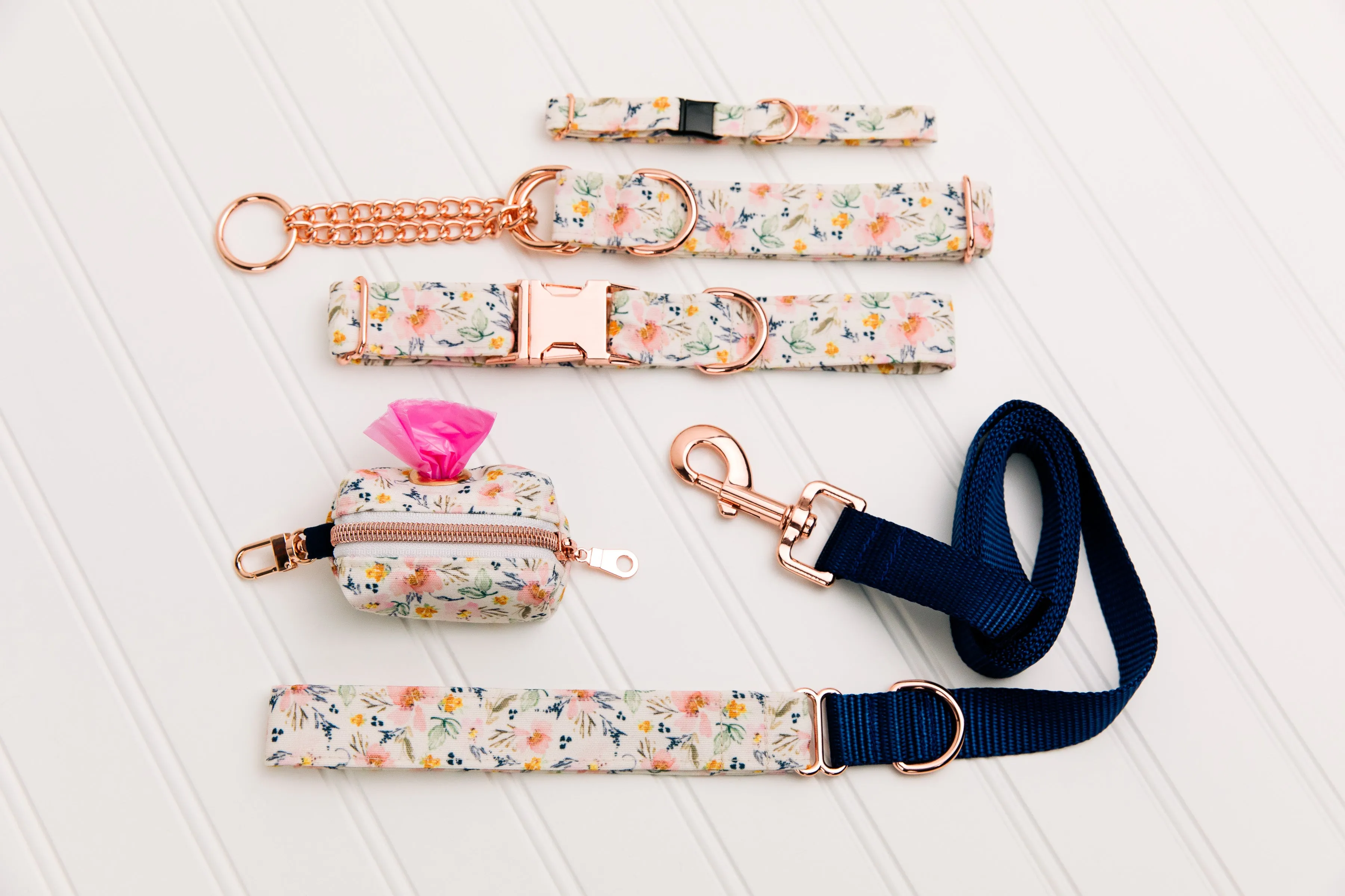 Ditsy Watercolour Floral Matching Dog Leash