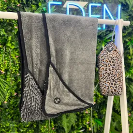 Steel Leopard - Dog Towel   Carry Bag